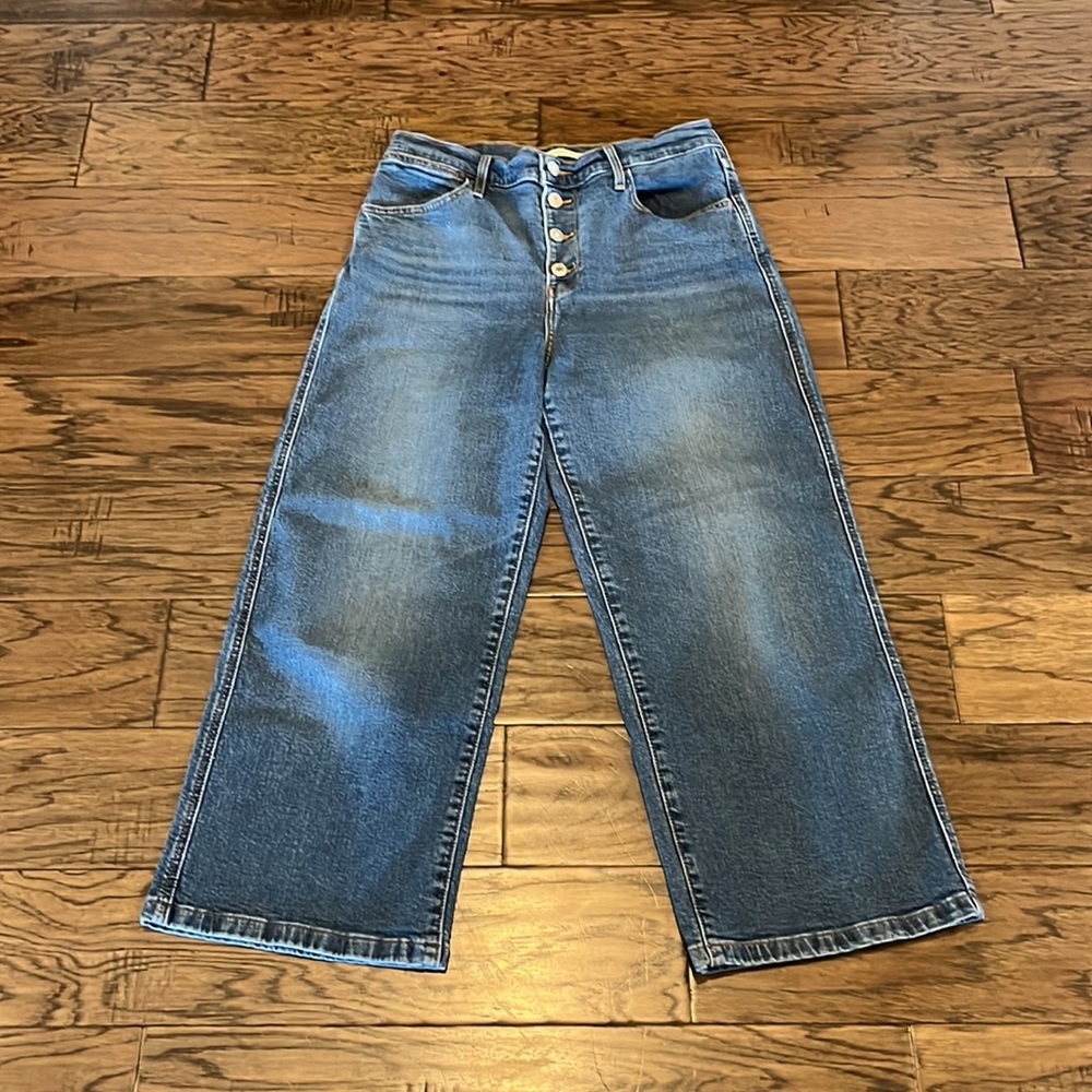 Levi's Blue Ankle & Cropped Jeans
